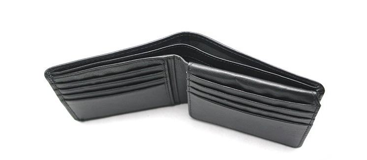 具有先进 RFID 安全功能的皮革男士钱包 13588B-4